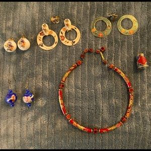 Cloisonne necklace, 4 earrings, thimble